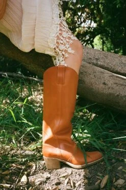 BLESSIE -Jeffrey Campbell Store blessie knee high boot yyh 851335