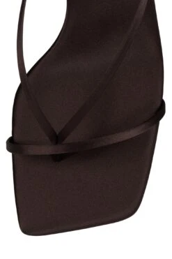 FLUXX -Jeffrey Campbell Store fluxx yyh 536900