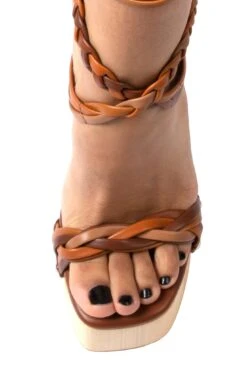 MAZES -Jeffrey Campbell Store mazes jeffrey campbell 673141