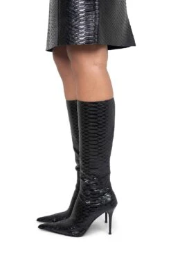 PROPOSAL -Jeffrey Campbell Store proposal yyh 798612