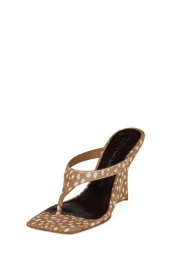 Strategy ROMEE-F -Jeffrey Campbell Store romee f wedge sandal strategy 206961